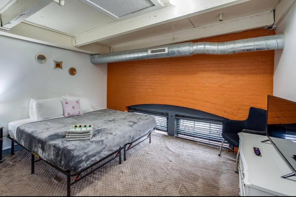 Centric Modern Loft W/ King Beds Rochester Exterior foto